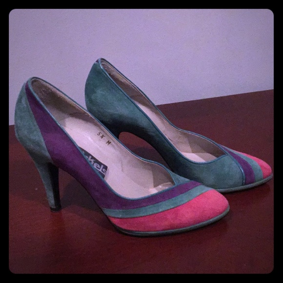 Nickels Shoes - 🌸🌸 5 for $20🌸🌸 Vintage Nickels,suede pumps